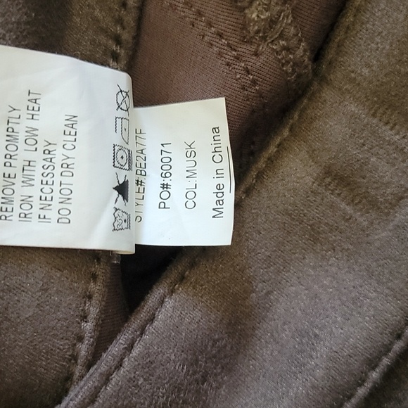 Level 99 | Gray Soft Velour Feel Skinny Pants - Picture 6 of 6